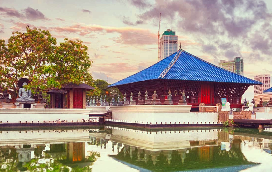 Gangaramaya Temple