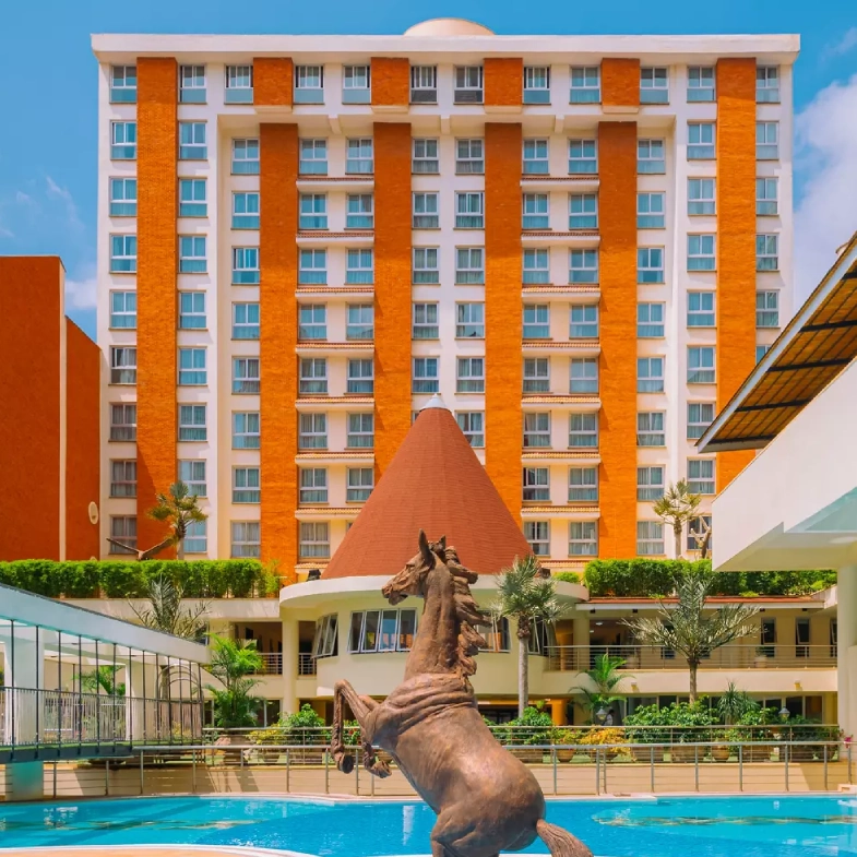 Mövenpick Nairobi Hotel & Residences