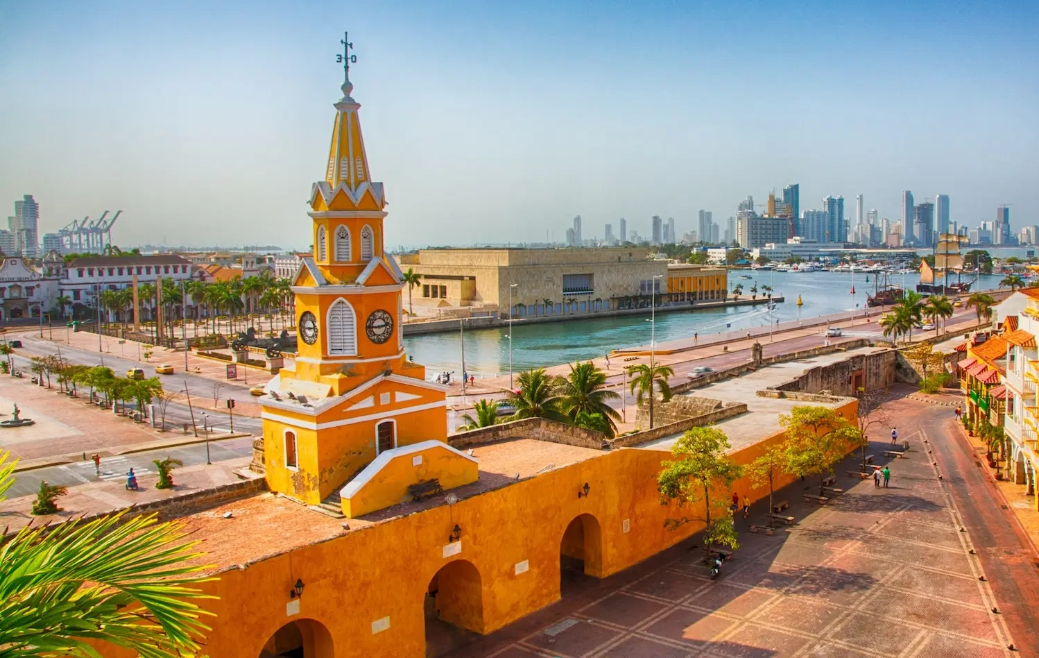 Monumento Torre del Reloj